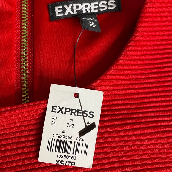 Mini Textured Triangle Dress - Picture 5 of 12